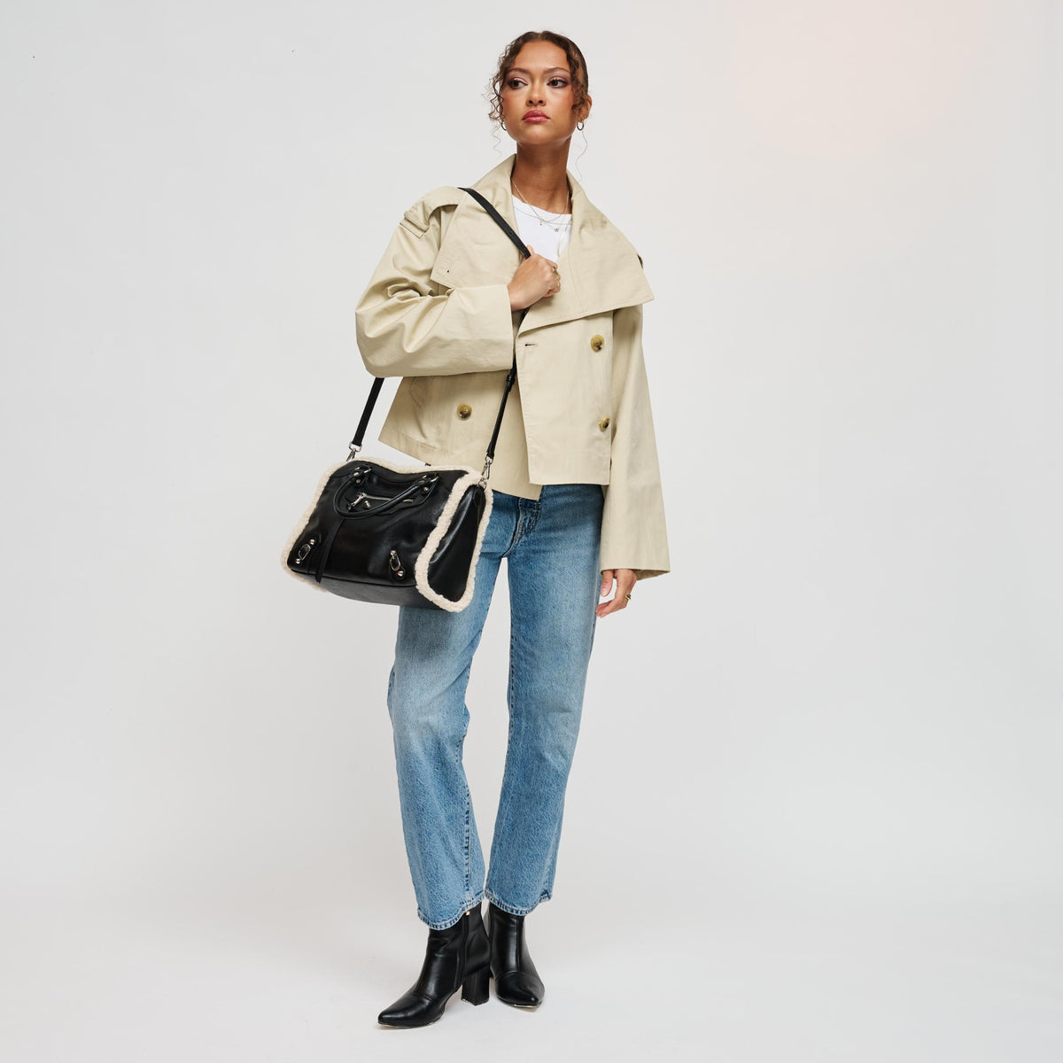 Woman wearing Black Urban Expressions Seraphina Satchel 840504211935 View 4 | Black