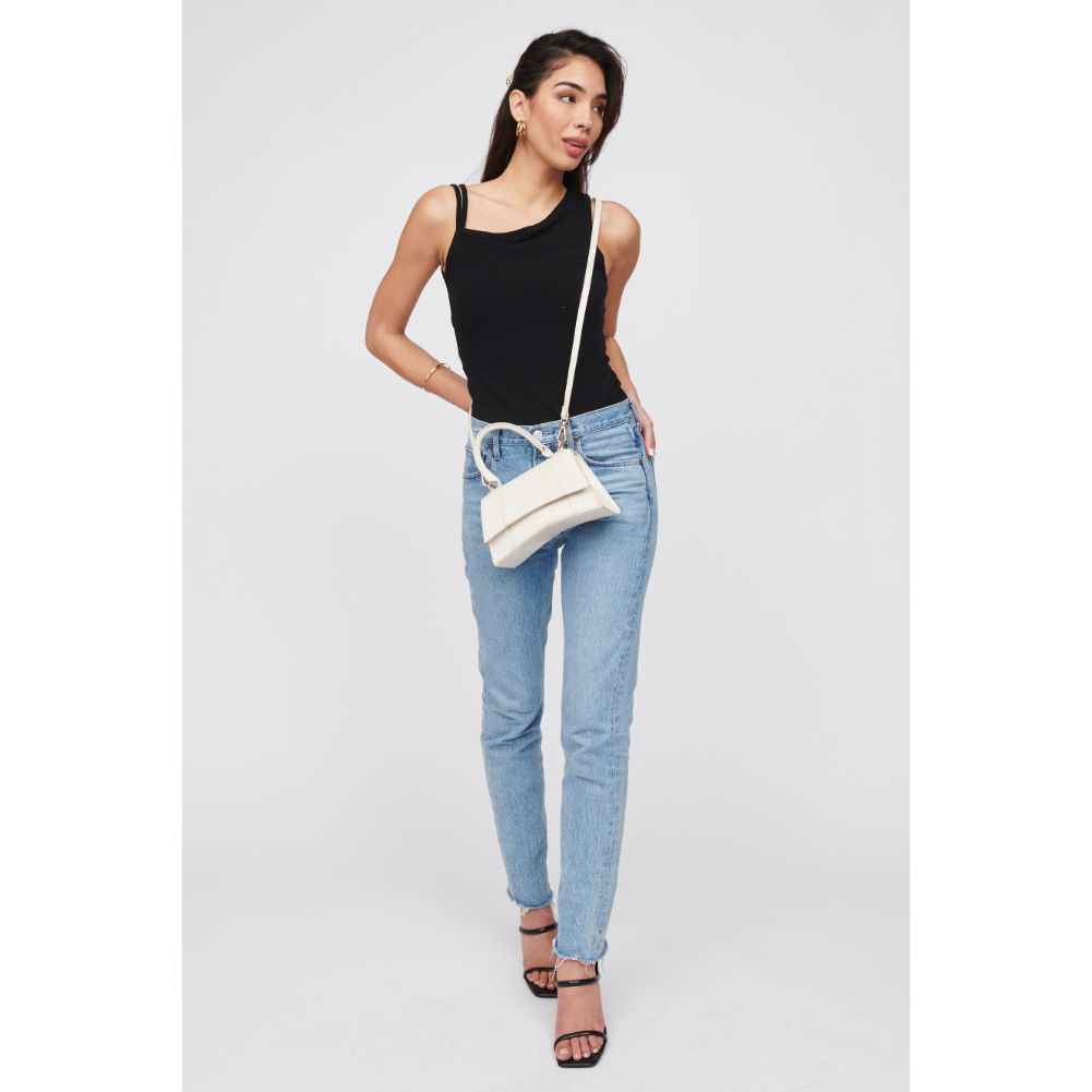 Woman wearing Oatmilk Urban Expressions Lucas - Croco Crossbody 818209018432 View 3 | Oatmilk