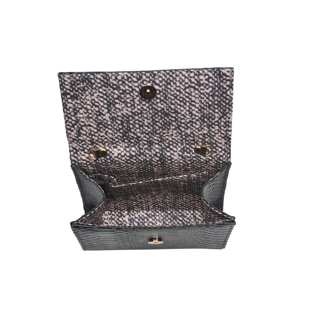 Product Image of Urban Expressions Posey Clutch 840611171993 View 4 | Black
