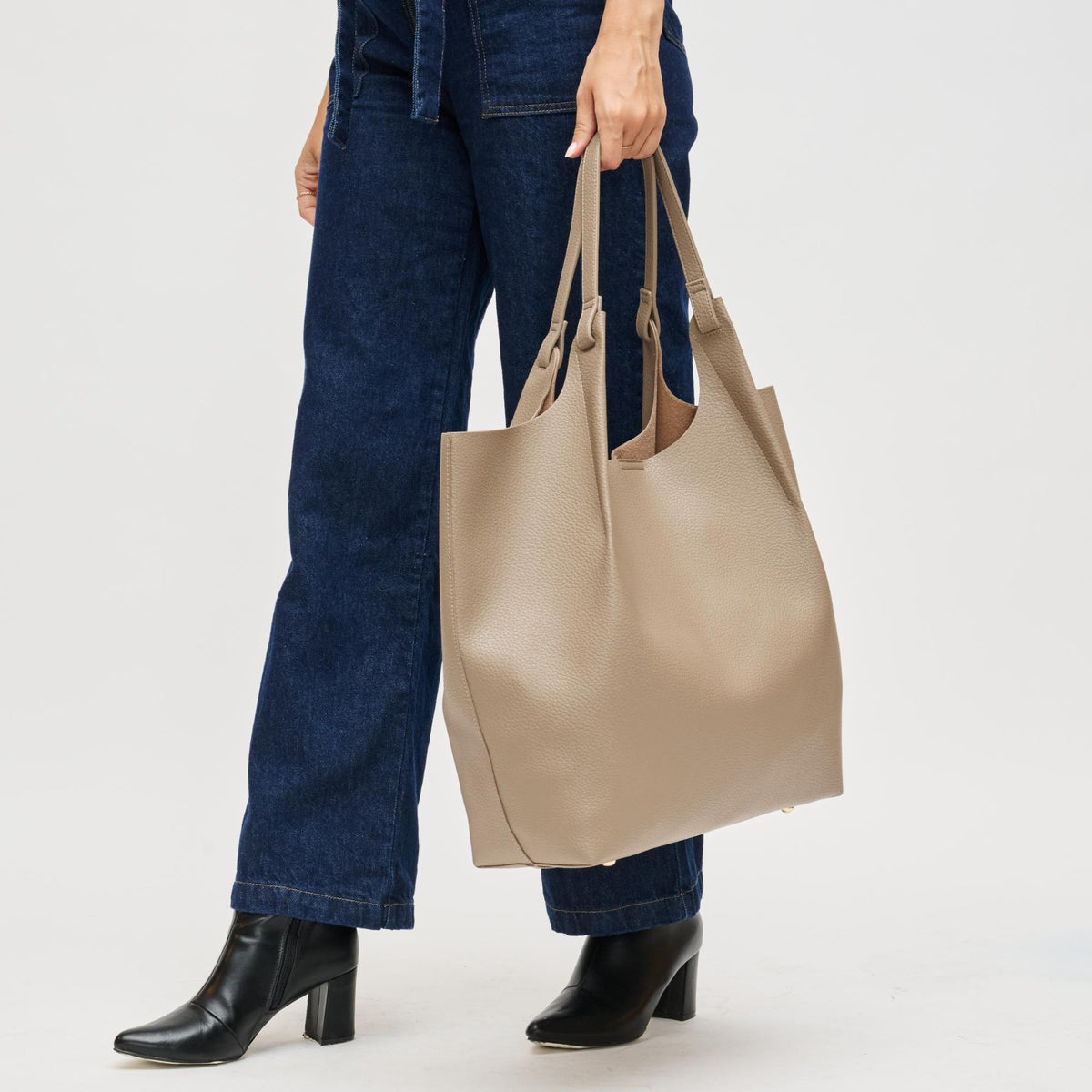 Woman wearing Taupe Urban Expressions Maeve Tote 840611198891 View 4 | Taupe