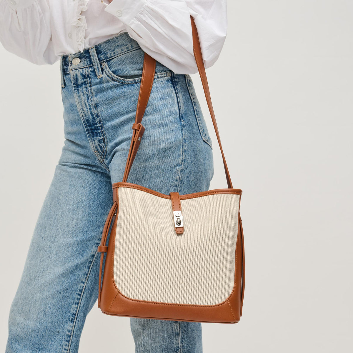 Woman wearing Tan Ivory Urban Expressions Mabel Bucket 840611156419 View 1 | Tan Ivory