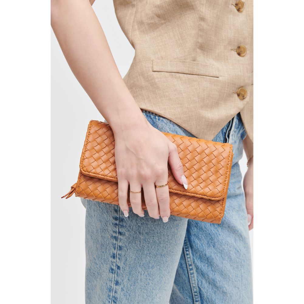 Woman wearing Tan Urban Expressions Wallis Crossbody 840611107534 View 4 | Tan