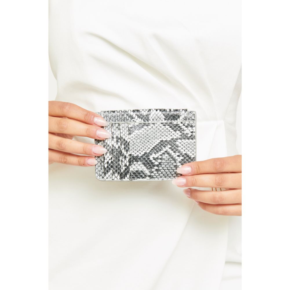 Woman wearing Black White Urban Expressions Everlee Card Holder 840611163790 View 2 | Black White