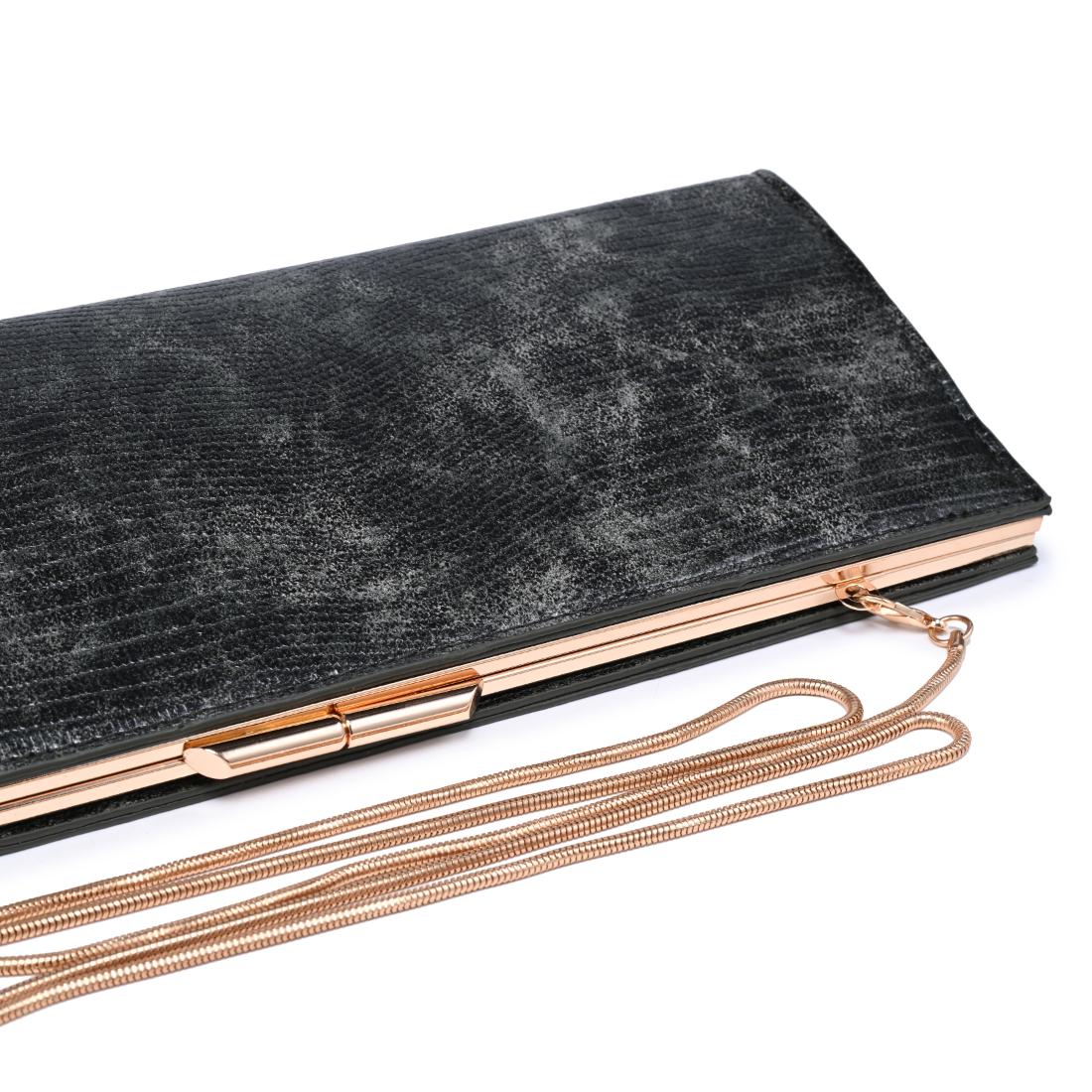 Urban Expressions Nazlee - Lizard Clutch 840504212635 View 8 | Green