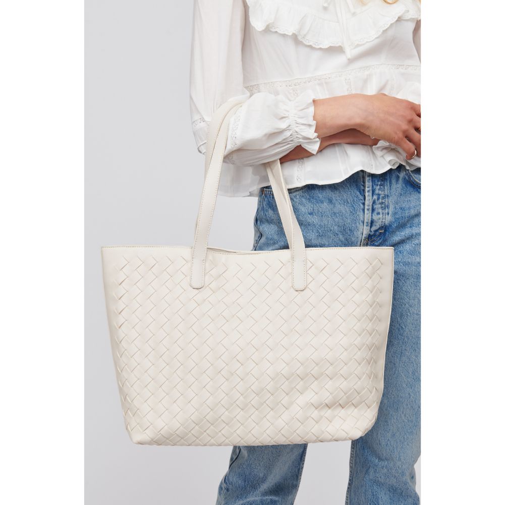 Woman wearing Cream Urban Expressions Valencia - Woven Tote 840611101617 View 1 | Cream