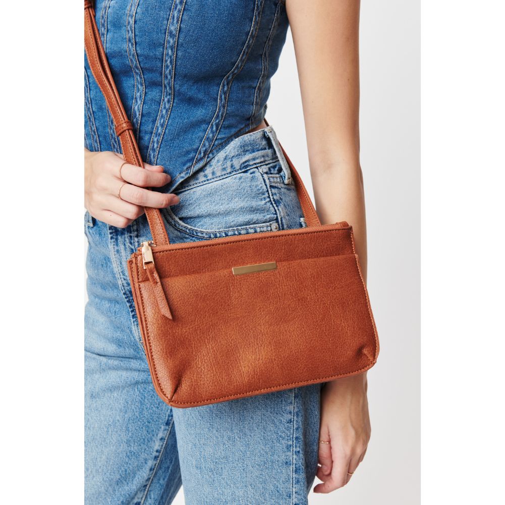 Woman wearing Tan Urban Expressions Wyatt Crossbody 840611108715 View 4 | Tan