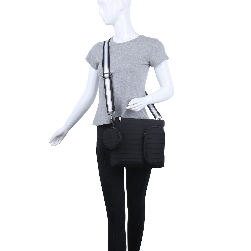 Product Image of Urban Expressions Arlo Crossbody 840611180643 View 5 | Black