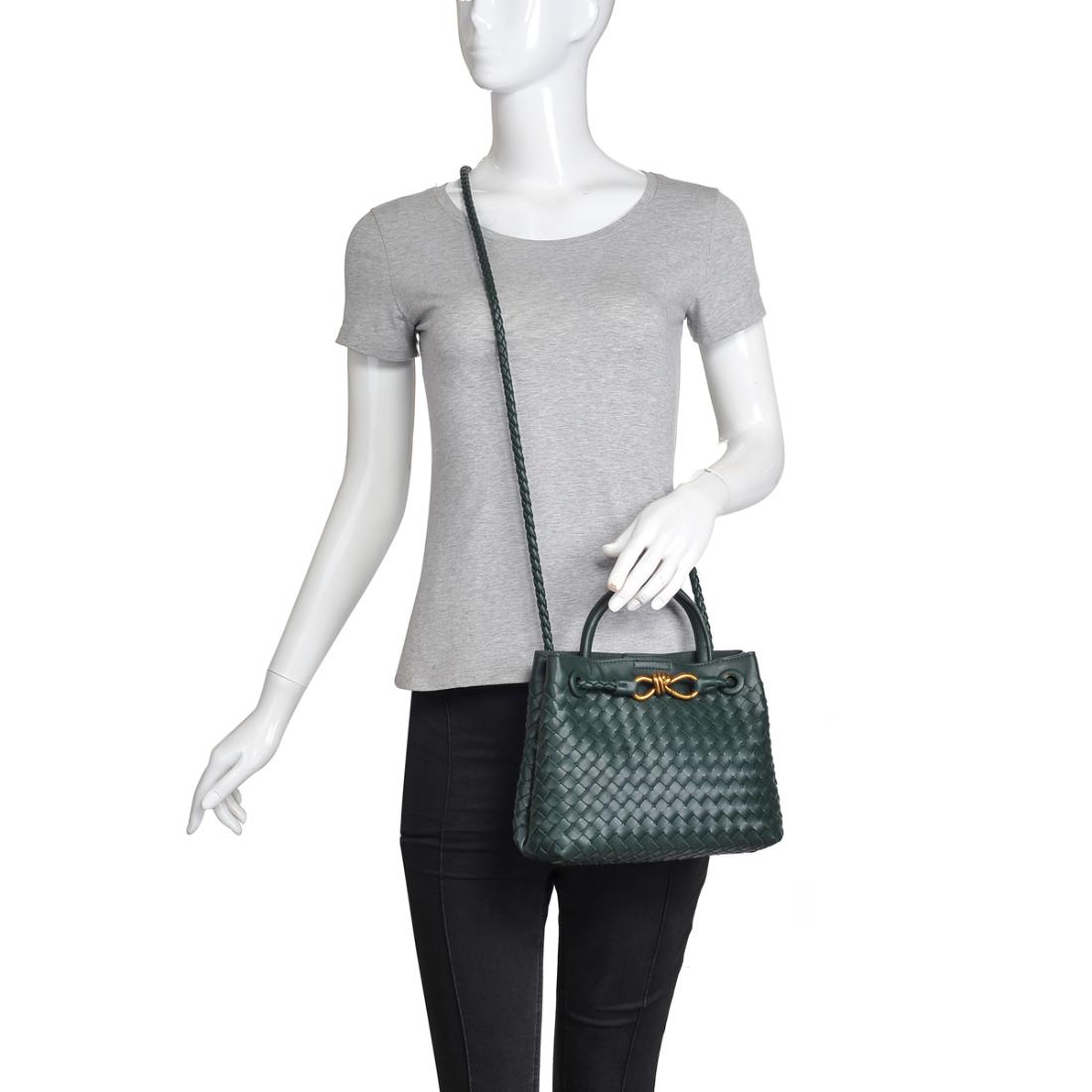Product Image of Urban Expressions Blakely Crossbody 840611140081 View 5 | Forest