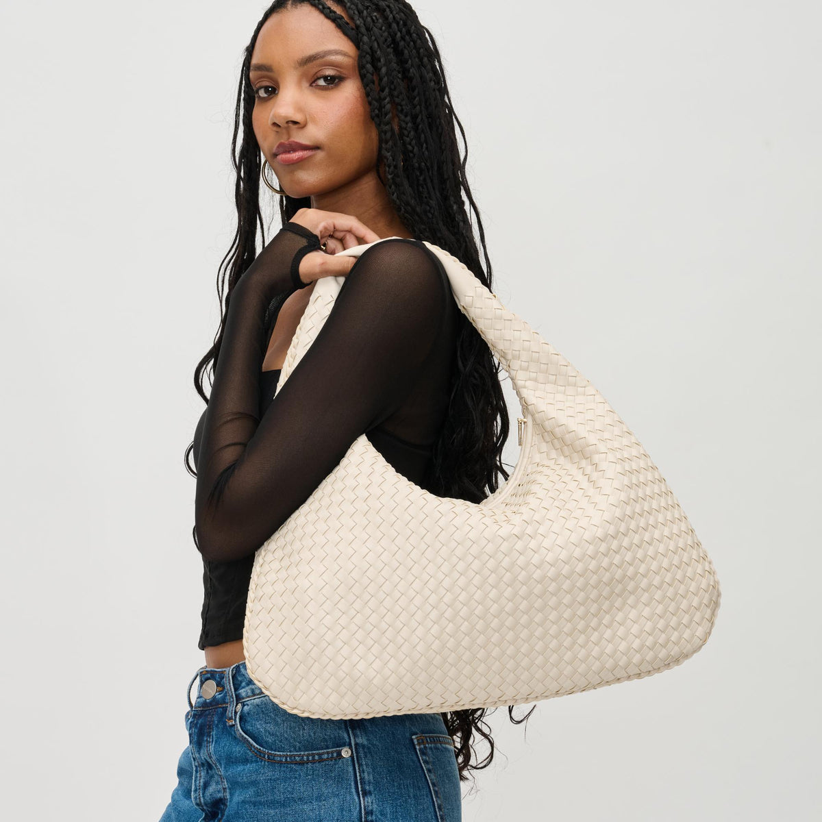 Woman wearing Oatmilk Urban Expressions Laverne Hobo 840611130129 View 1 | Oatmilk