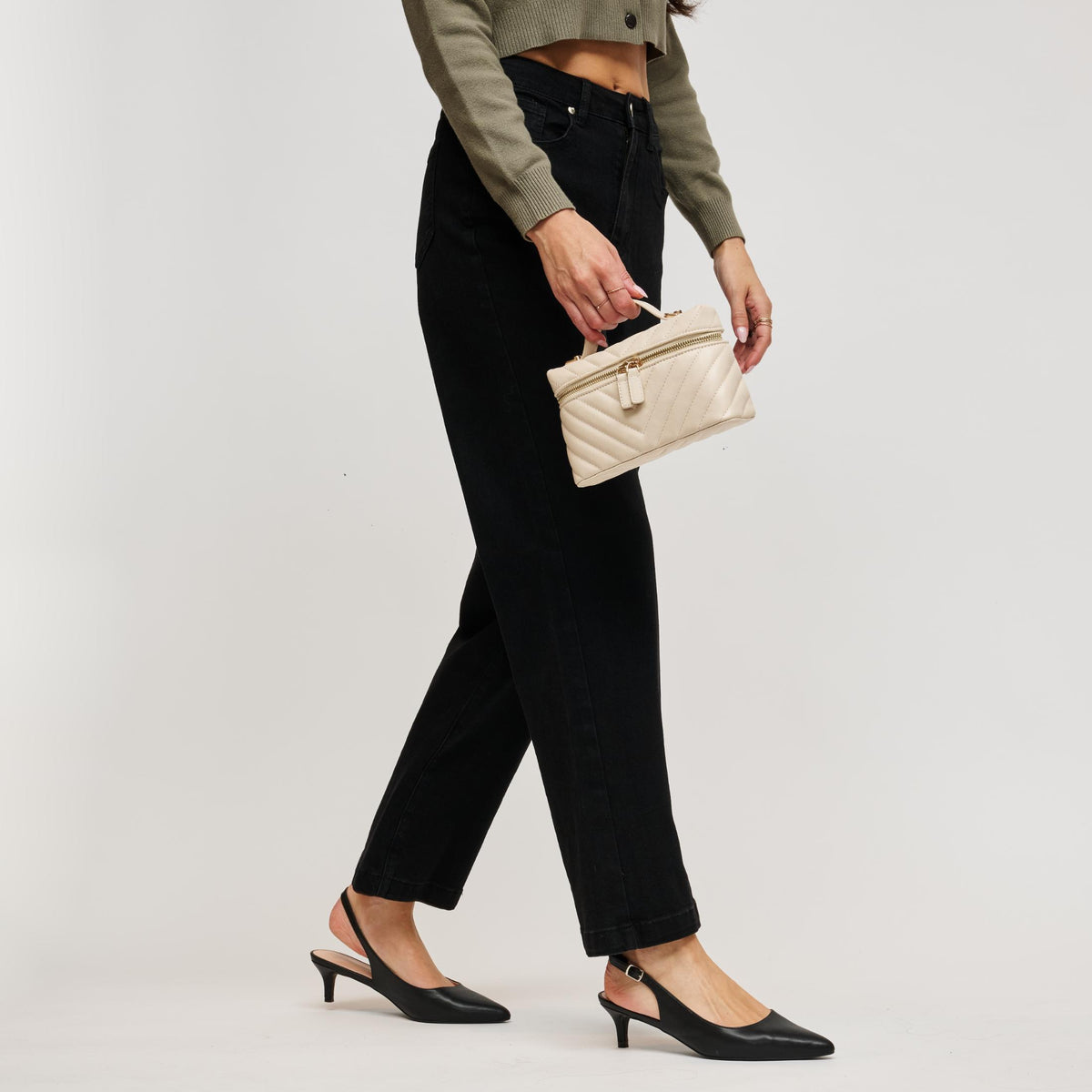 Woman wearing Cream Urban Expressions Sella Crossbody 840504214967 View 3 | Cream