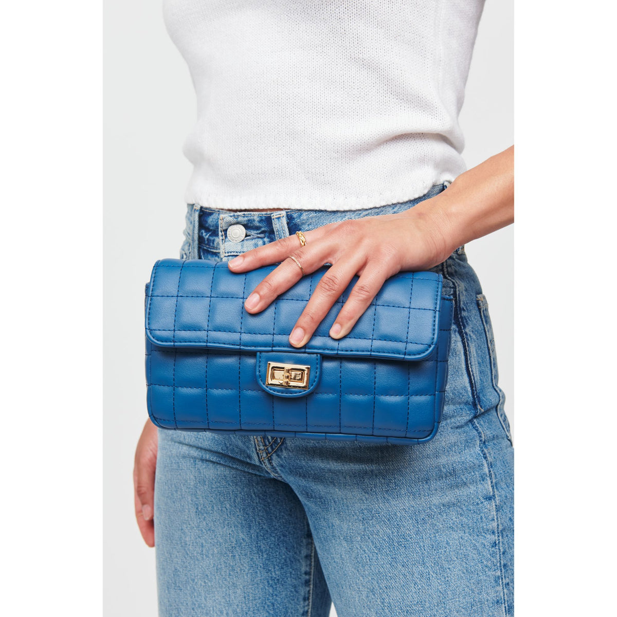 Woman wearing Denim Urban Expressions Darcie Crossbody 818209012034 View 2 | Denim