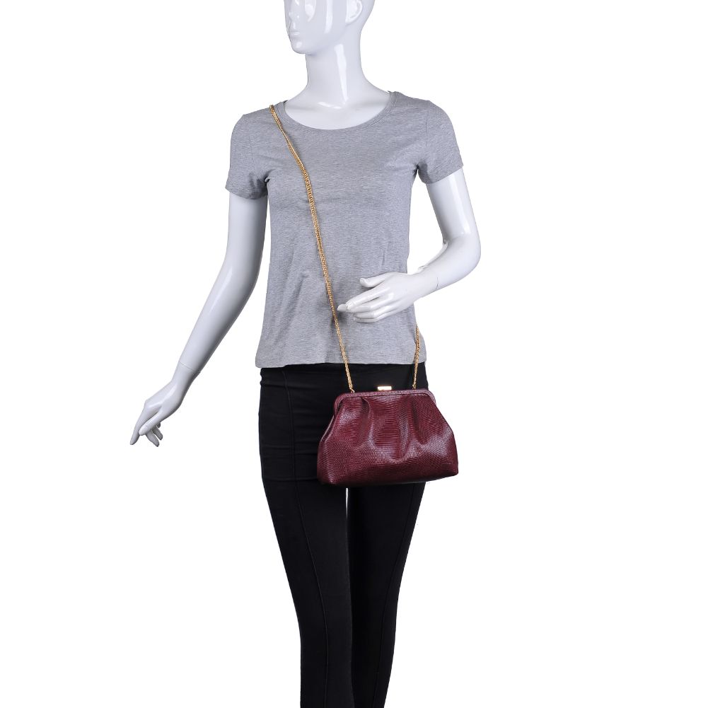 Product Image of Urban Expressions Margie Clutch 840611174901 View 5 | Bordeaux
