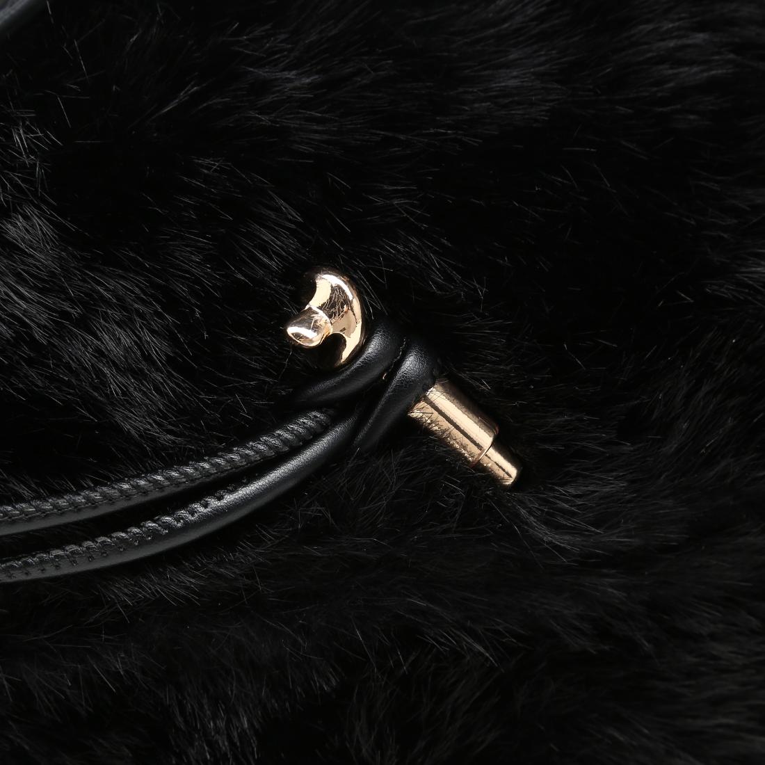 Urban Expressions Ada - Fur Crossbody 840504213397 View 8 | Black