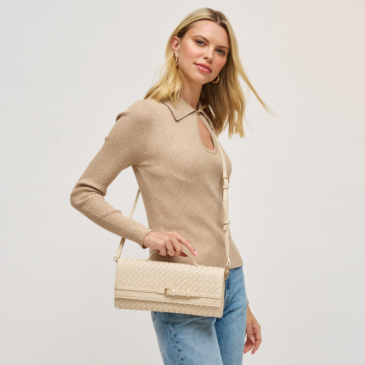Woman wearing Oatmilk Urban Expressions Emerson Crossbody 840611198310 View 1 | Oatmilk