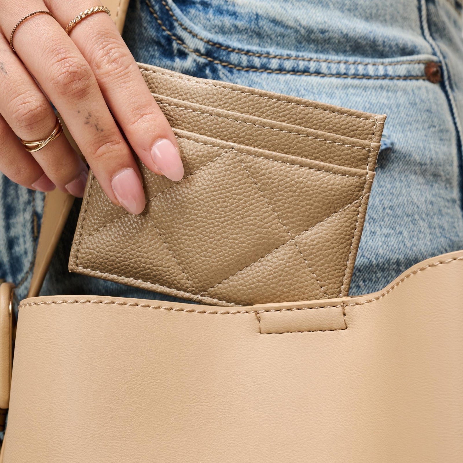 Woman wearing Black Urban Expressions Lainey Card Holder 840504203893 View 1 | Black