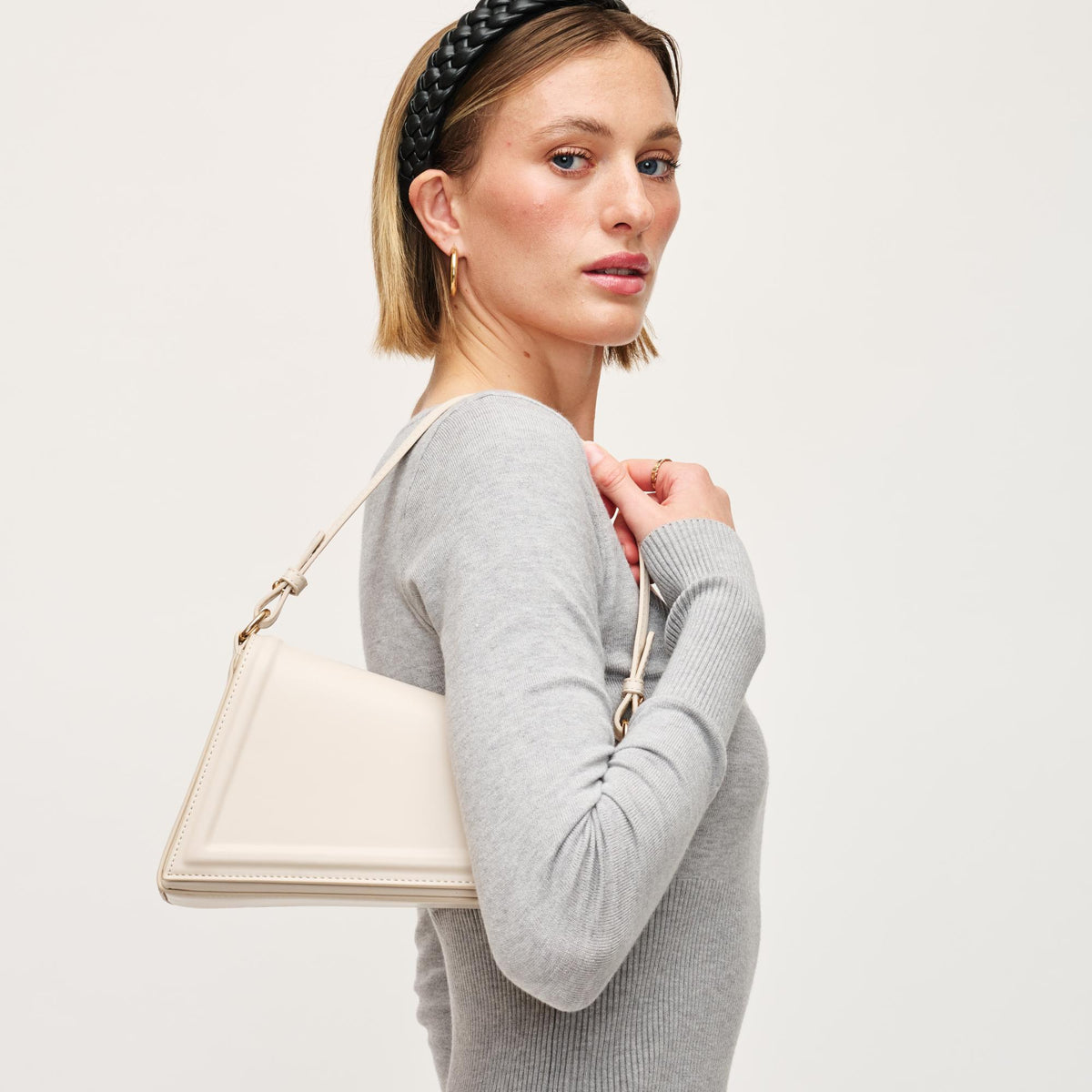 Woman wearing Oatmilk Urban Expressions Sleek Contour Crossbody 840611144911 View 3 | Oatmilk