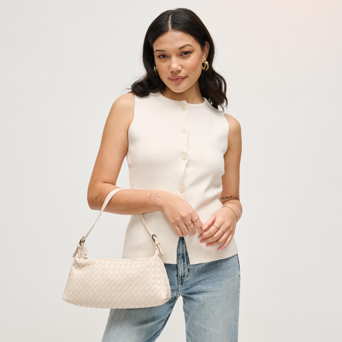 Woman wearing Oatmilk Urban Expressions Audrey Shoulder Bag 840504204067 View 3 | Oatmilk