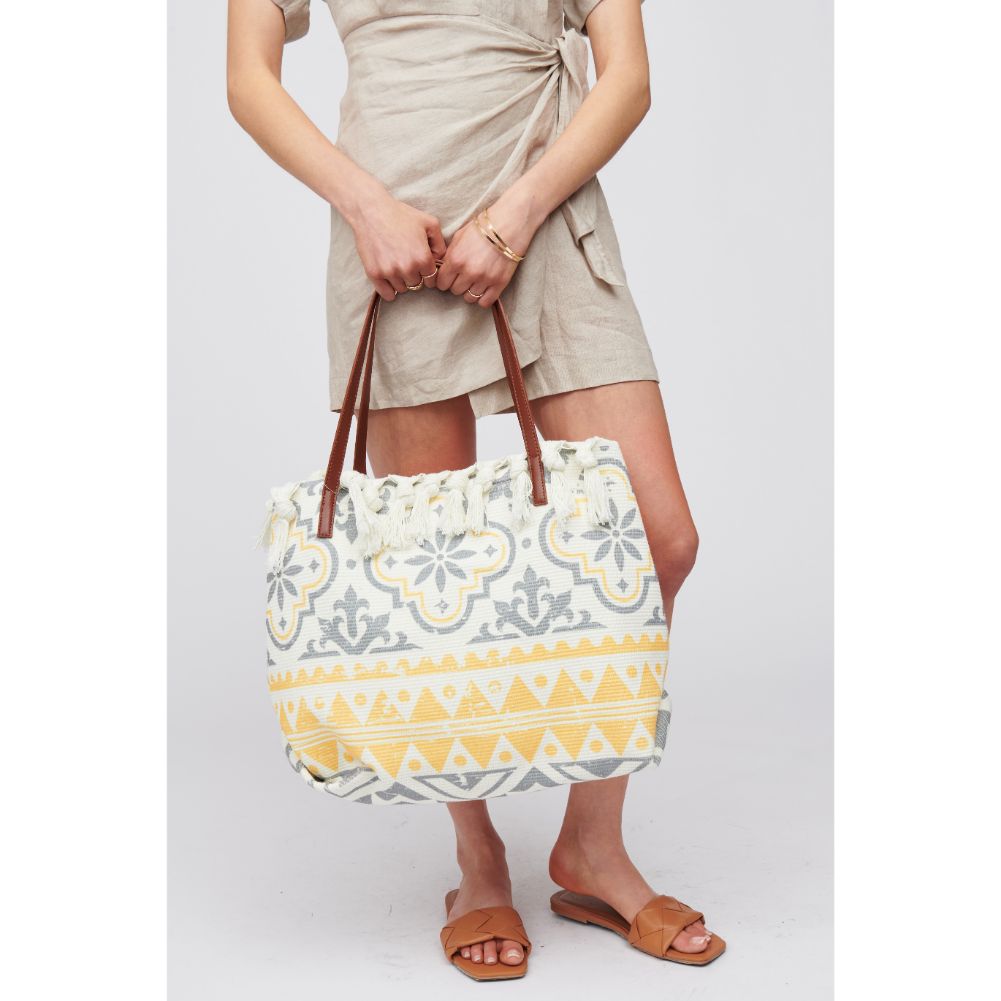 Woman wearing Grey Urban Expressions Lupita Tote 818209017978 View 1 | Grey