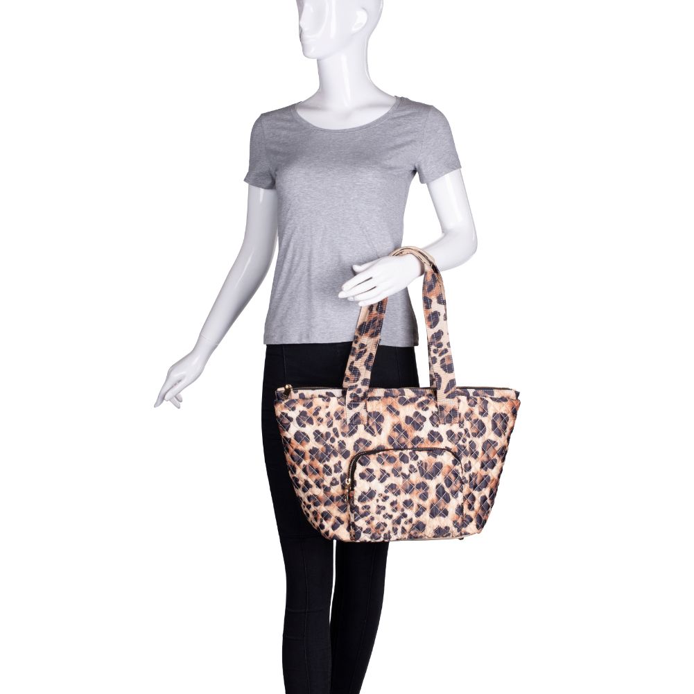 Product Image of Urban Expressions Sprint Tote 840611175663 View 5 | Leopard