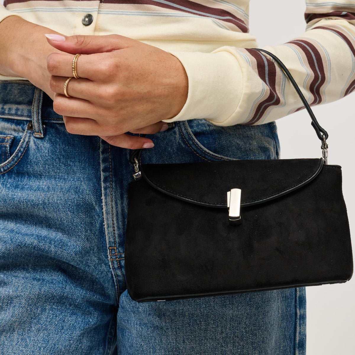 Woman wearing Black Urban Expressions Inez Crossbody 840504214721 View 1 | Black