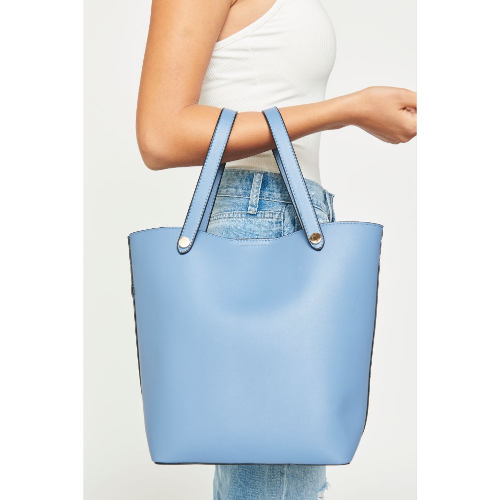Woman wearing Denim Urban Expressions Carolina Tote NA-840611161703 View 3 | Denim
