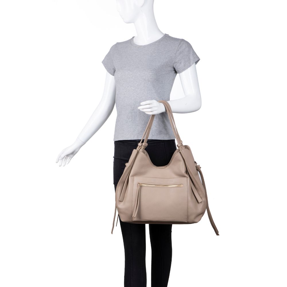 Product Image of Urban Expressions Etta Hobo 840611175021 View 5 | Natural