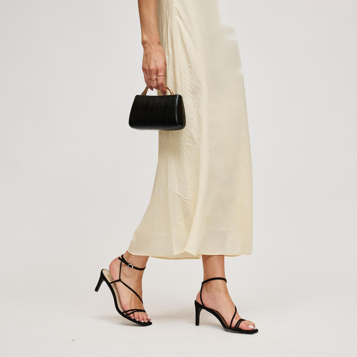Woman wearing Black Urban Expressions Nichelle Clutch 840504212000 View 3 | Black