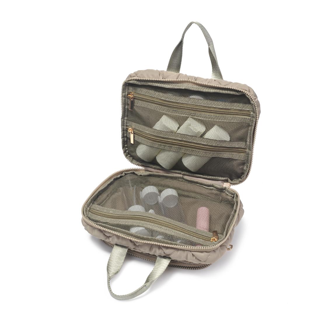 Urban Essentials Cloud Cruiser v2 Travel Organizer 818209018593 View 8 | Desert Sage