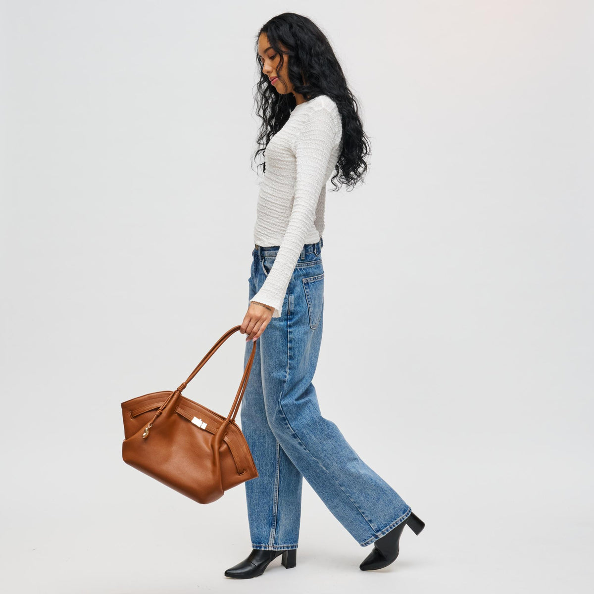 Woman wearing Tan Urban Expressions Monroe Satchel 840504200854 View 3 | Tan