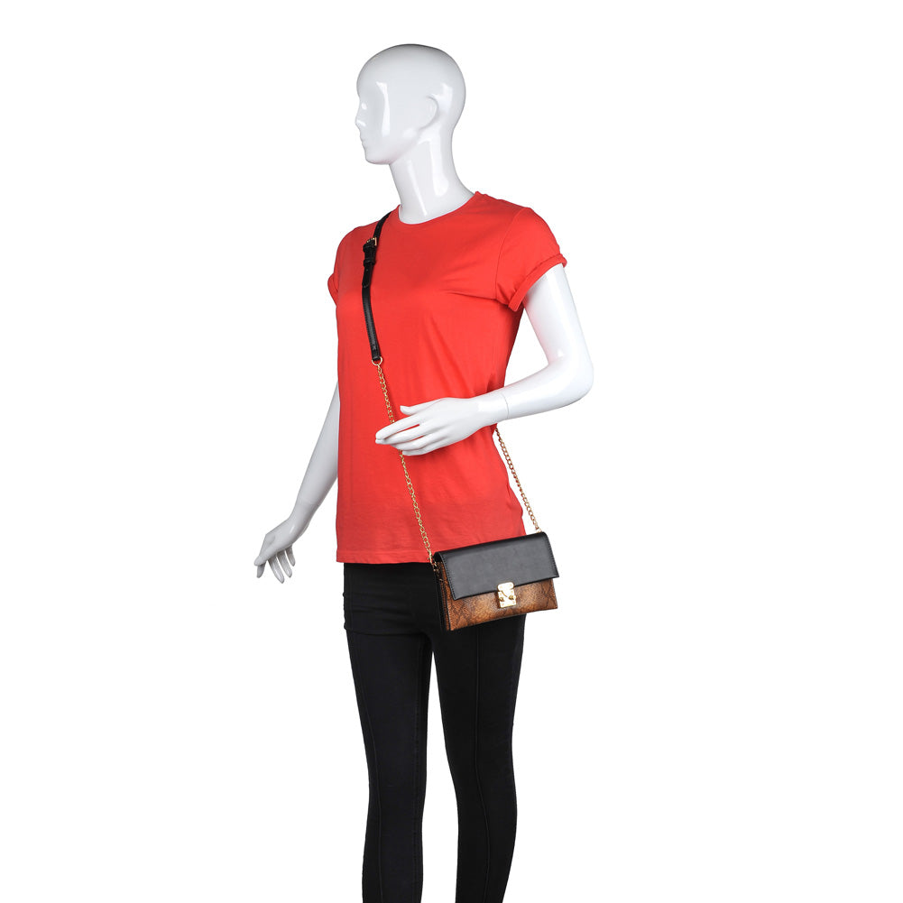 Product Image of Urban Expressions Rae Clutch NA-840611154040 View 5 | Tan