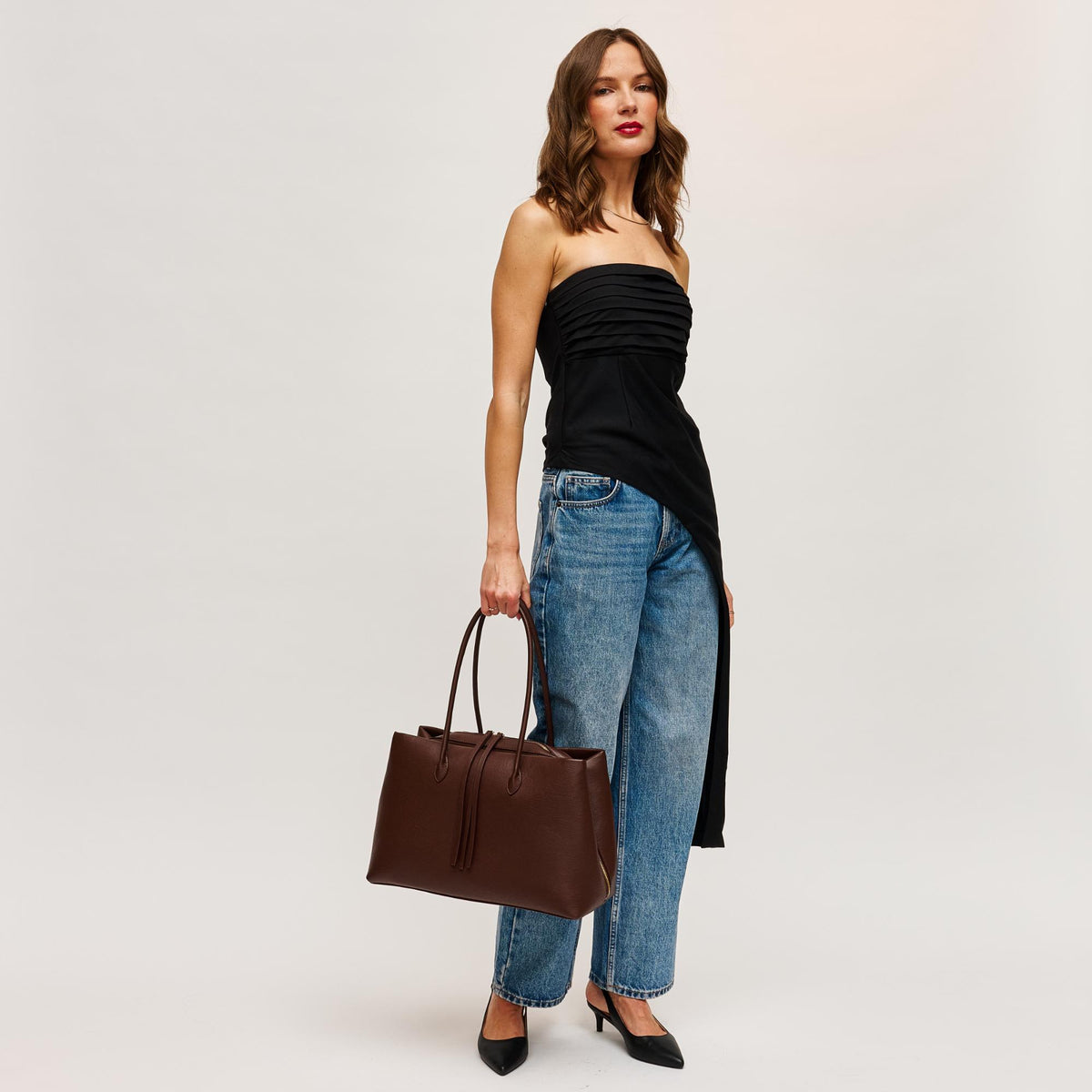 Woman wearing Chocolate Urban Expressions Sadie Satchel 840504205309 View 4 | Chocolate