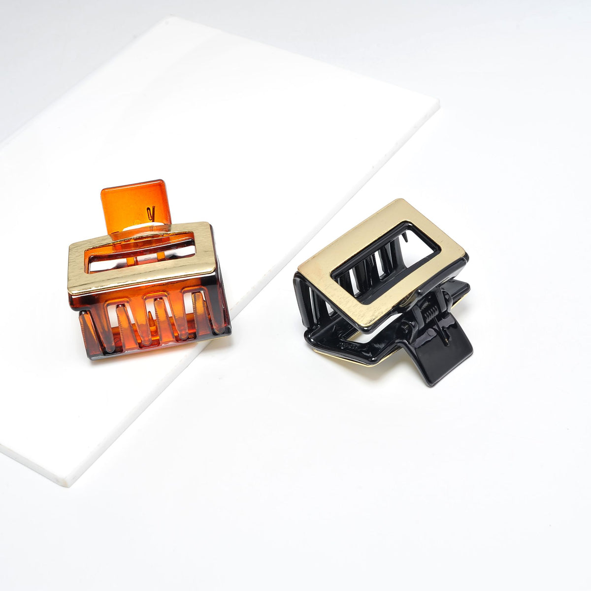 Product Image of Urban Expressions Geometric Metallic Plated Hair Claw - 2 Pack Hair Claw 818209013864 View 1 | Black Tortoise Gold