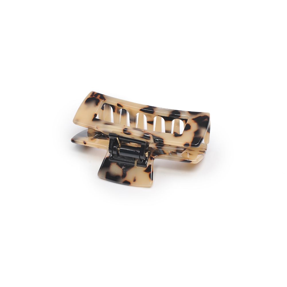 Urban Expressions Allegra - Hair Claw Hair Claw 818209013635 View 3 | Cream Tortoise