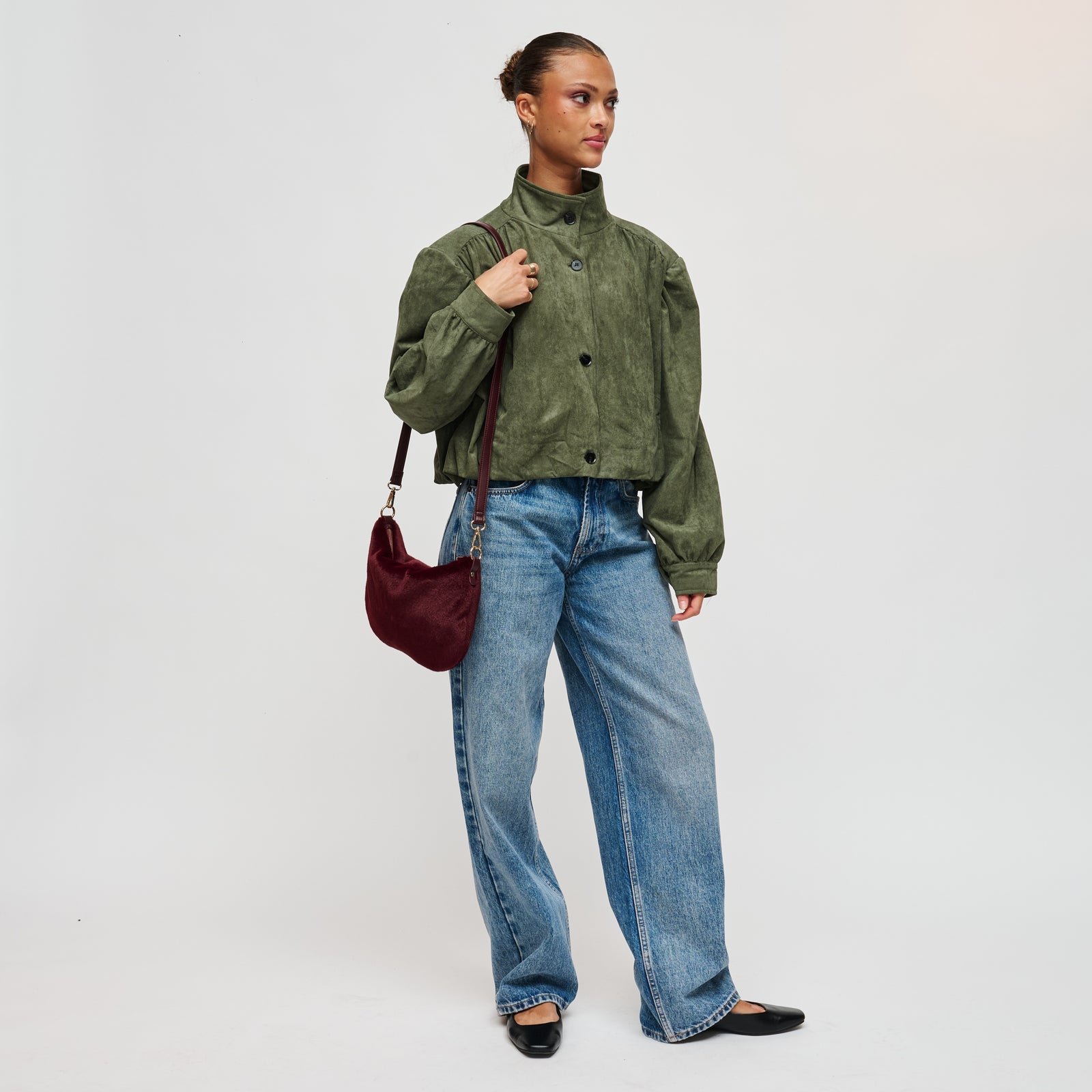 Woman wearing Brown Urban Expressions Jordan - Fur Crossbody 840504211850 View 1 | Brown