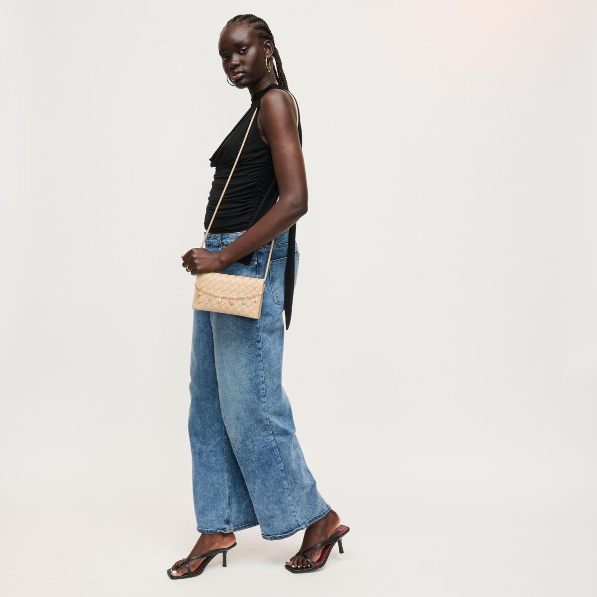 Woman wearing Natural Urban Expressions Aubrey Crossbody 840504205644 View 2 | Natural