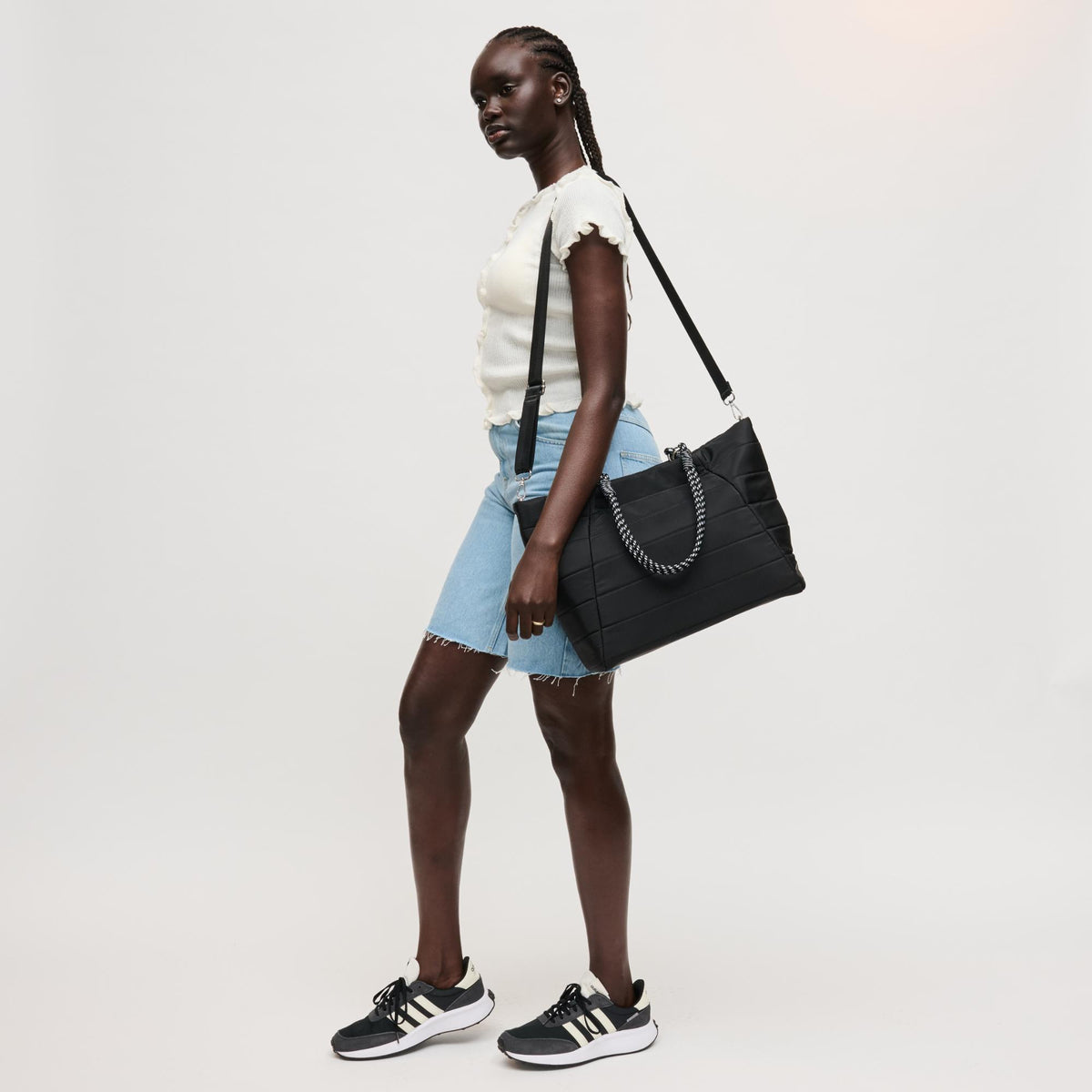 Woman wearing Black Urban Expressions Lyla Tote 840504206122 View 2 | Black