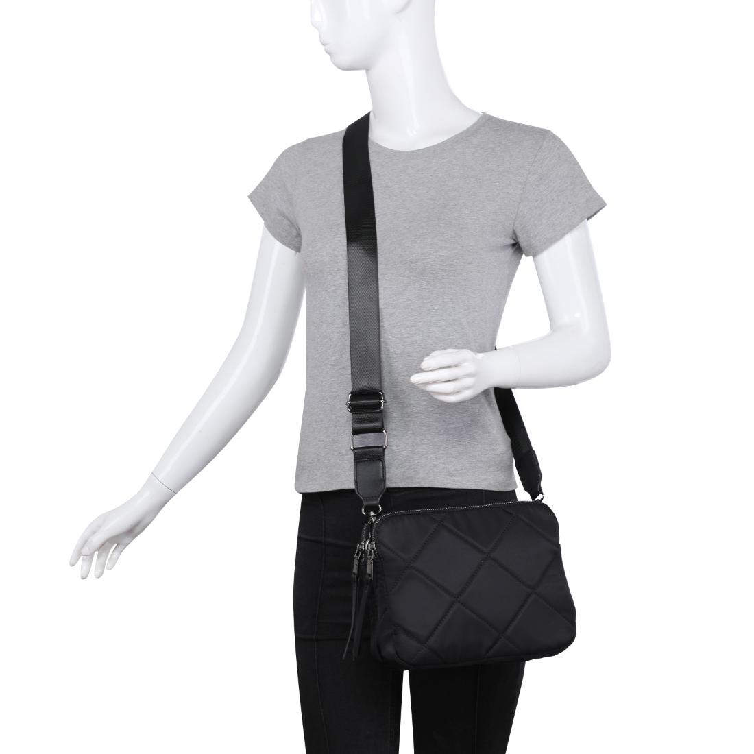 Product Image of Urban Expressions Maren Crossbody 840504200458 View 5 | Black