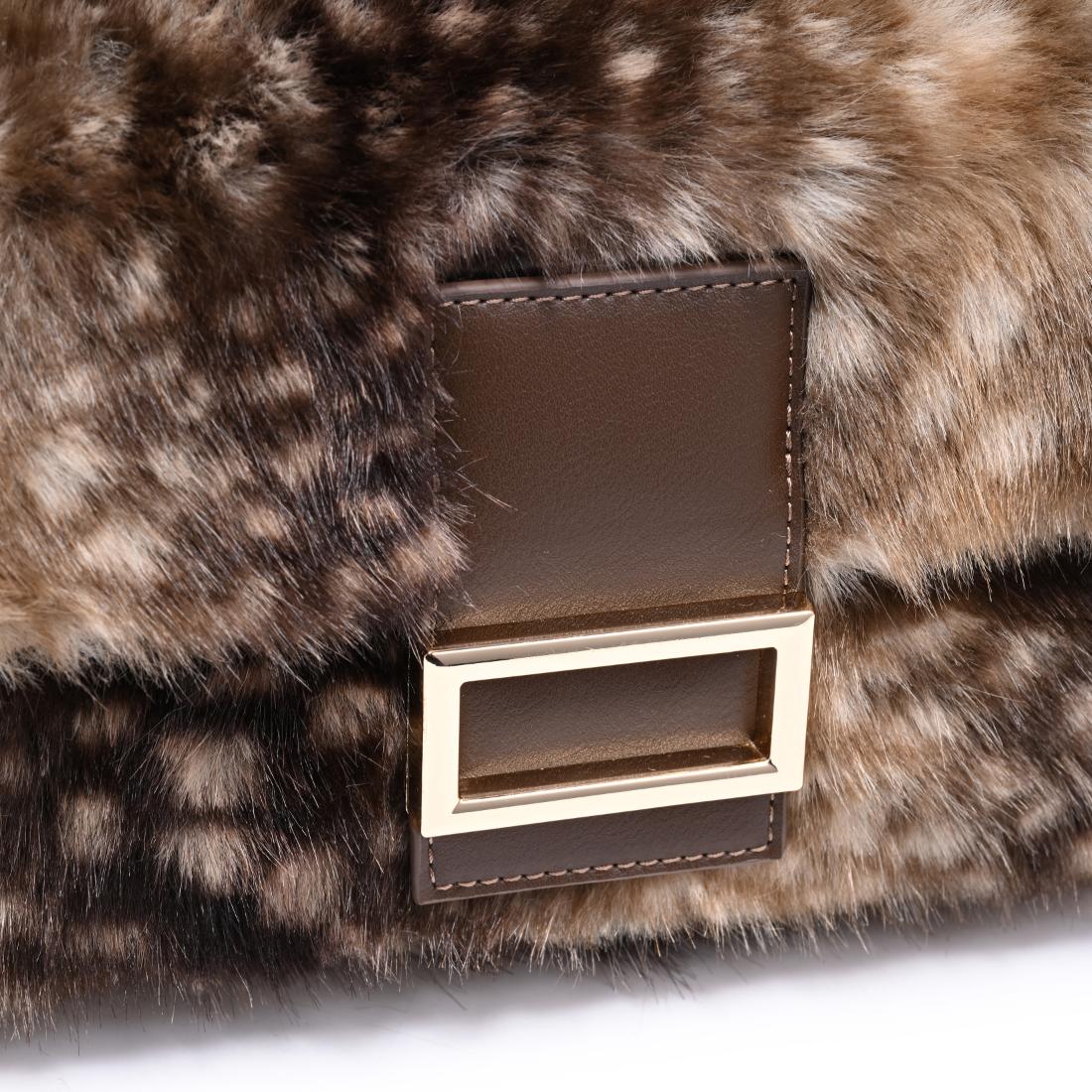 Urban Expressions Beverly - Faux Fur Crossbody 840504212444 View 8 | Fawn Brown