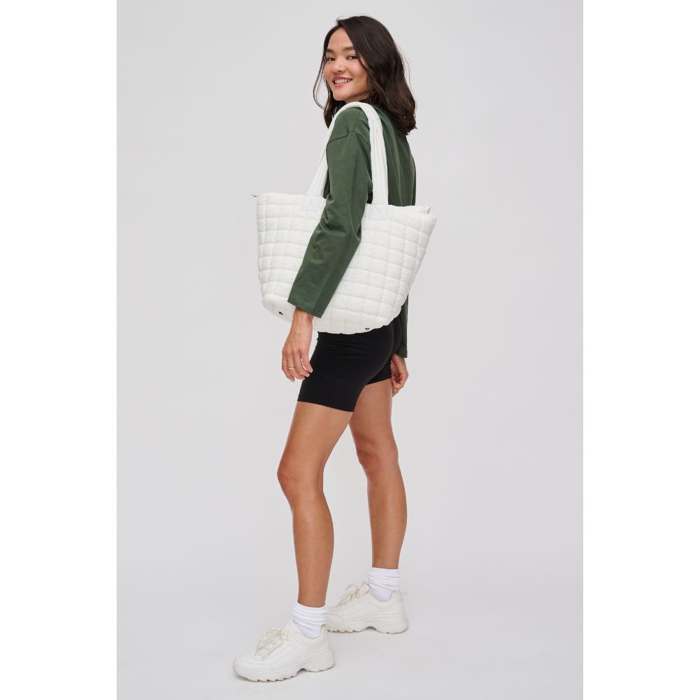 Woman wearing Ivory Urban Expressions Breakaway - Puffer Tote 840611119889 View 4 | Ivory