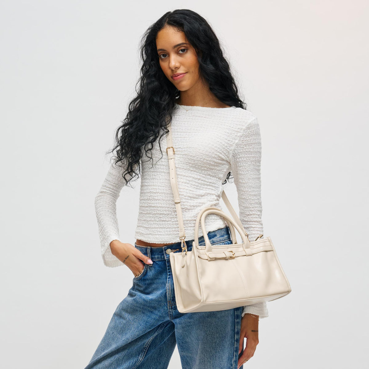 Woman wearing Oatmilk Urban Expressions Joanna Crossbody 840611198228 View 3 | Oatmilk