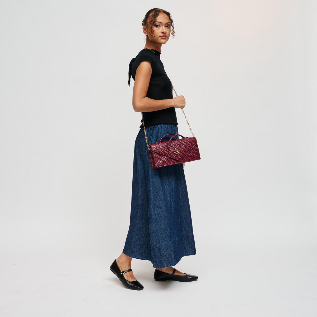 Woman wearing Burgundy Urban Expressions Khaleesi Clutch 840504211881 View 4 | Burgundy