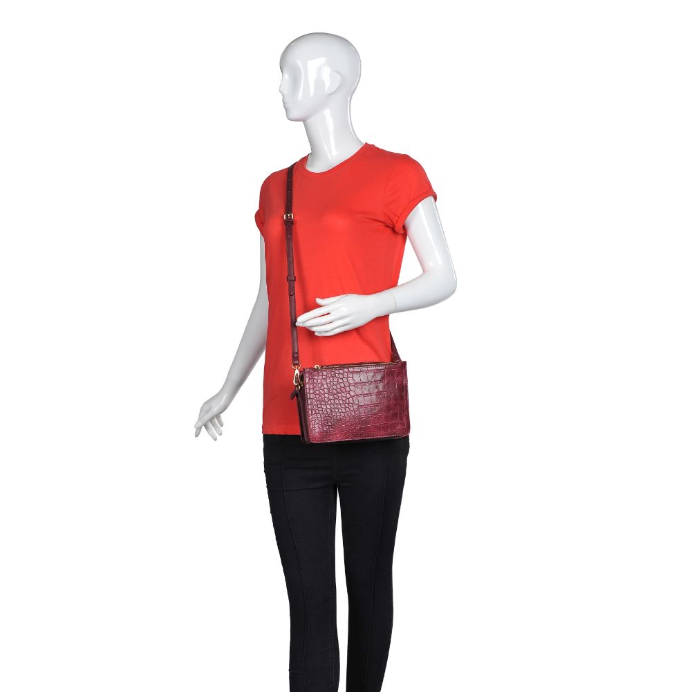 Product Image of Urban Expressions Rayna Crossbody NA-840611163998 View 5 | Burgundy