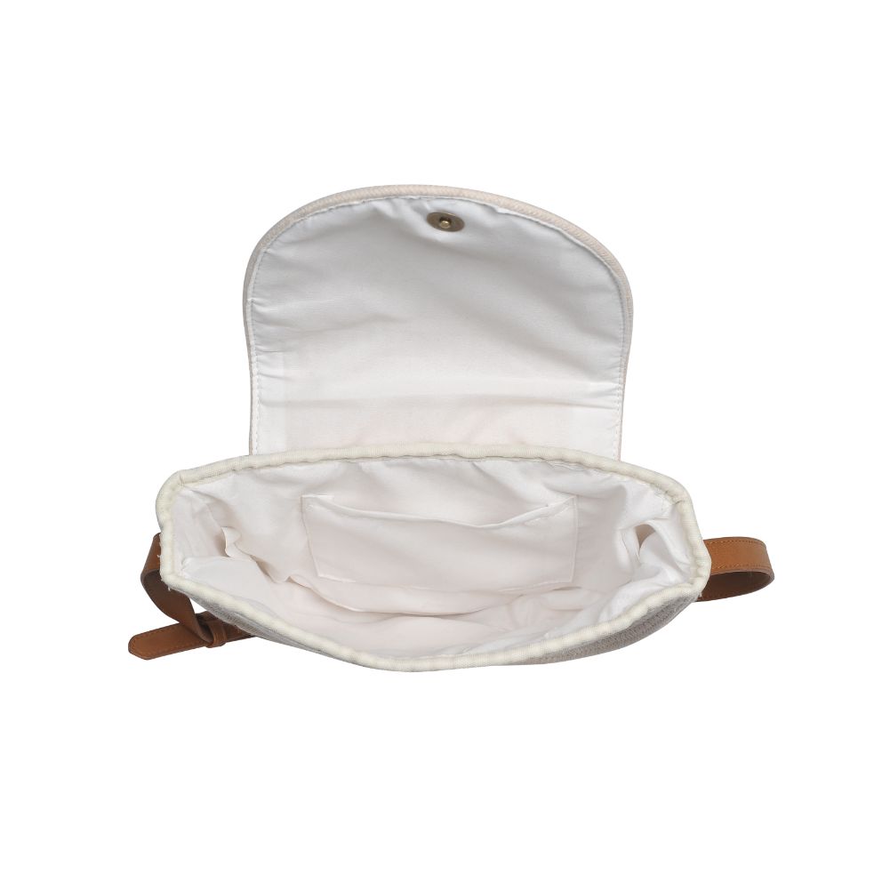 Product Image of Urban Expressions Leland Crossbody 840611171627 View 4 | White