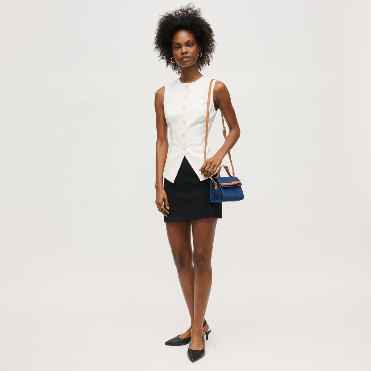 Woman wearing Denim Tan Urban Expressions Thea Crossbody 840611149312 View 4 | Denim Tan