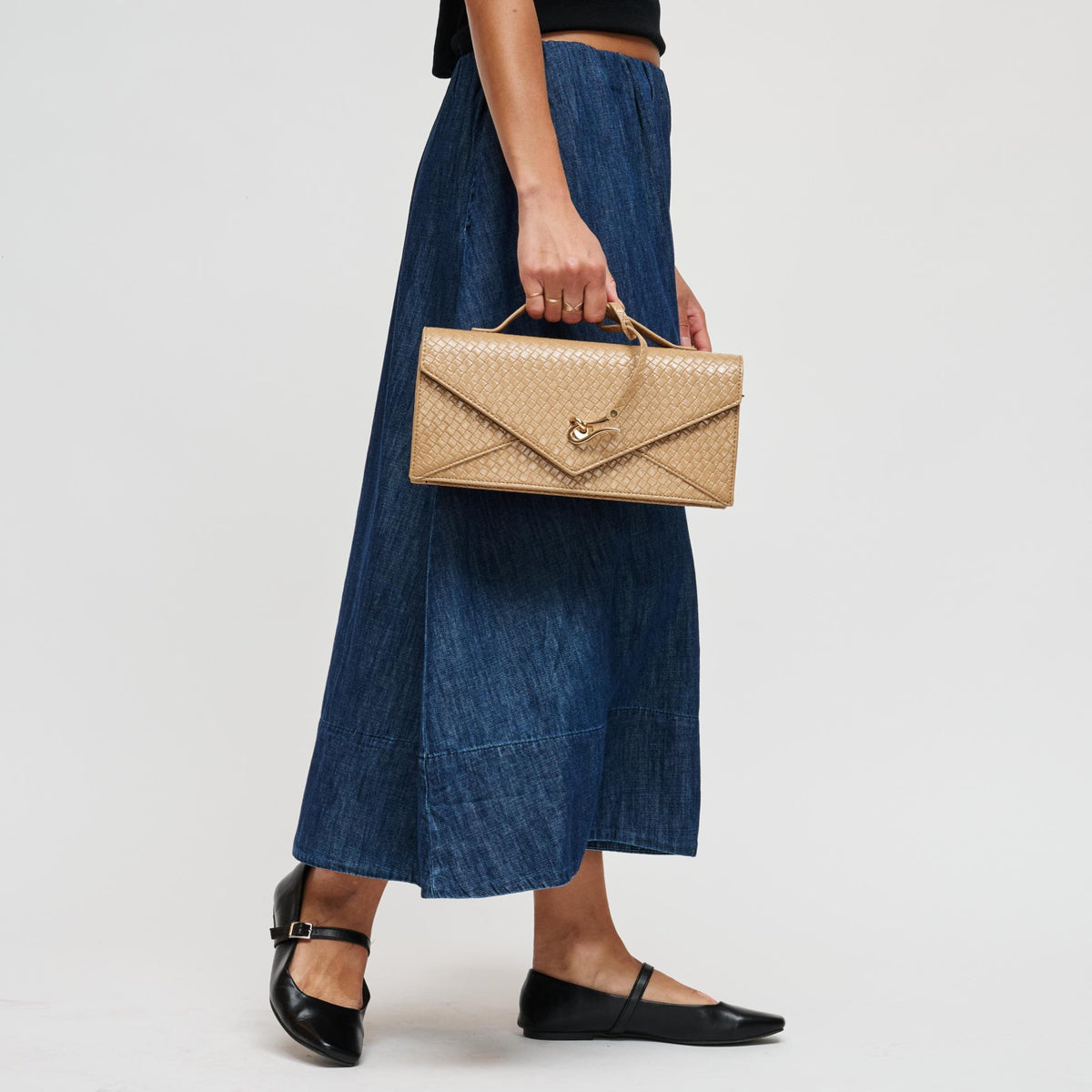 Woman wearing Natural Urban Expressions Khaleesi Clutch 840504211904 View 2 | Natural