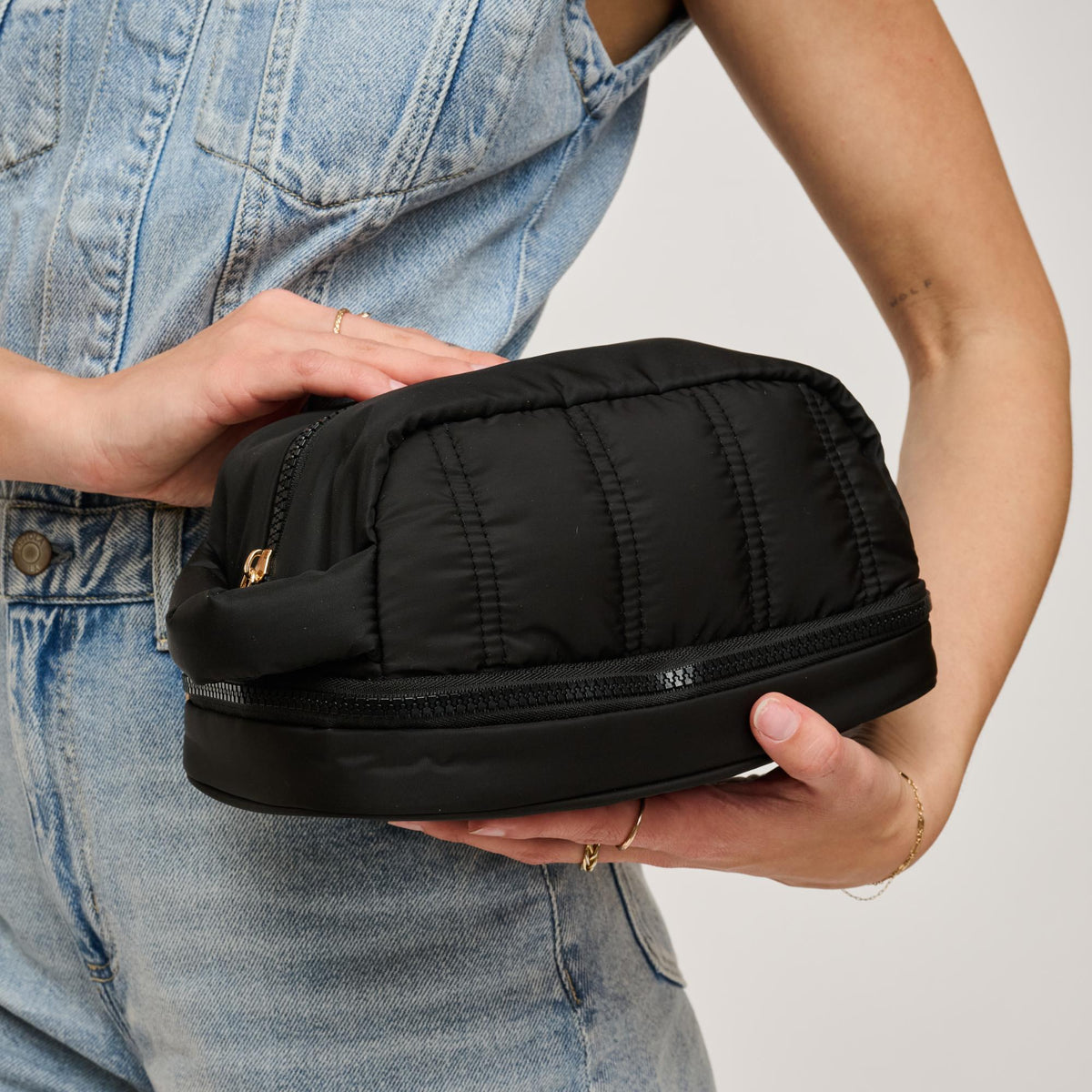 Woman wearing Black Urban Expressions Jet - Nylon Dopp Kit 840611195241 View 1 | Black