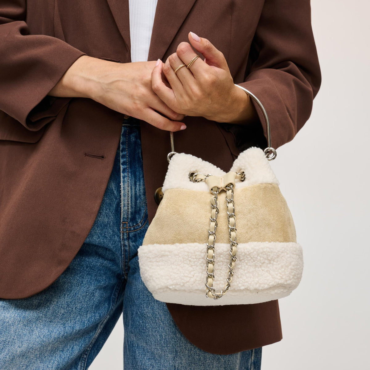 Woman wearing Cream Urban Expressions Phoenix Crossbody 840504213892 View 2 | Cream