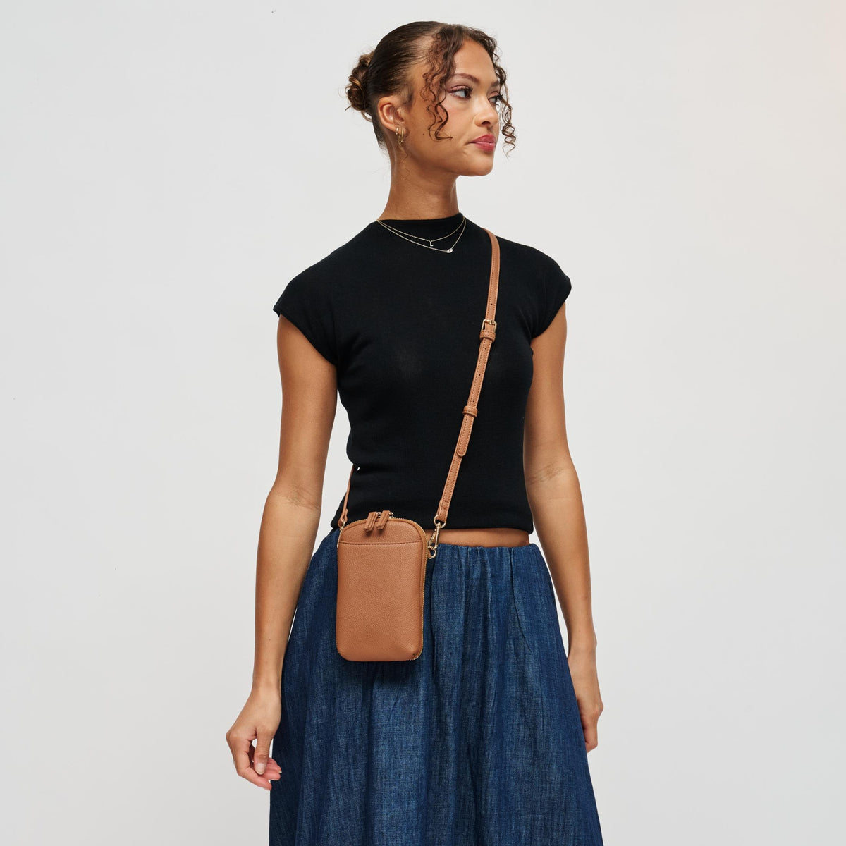 Woman wearing Tan Urban Expressions Karen Cell Phone Crossbody 840504212796 View 1 | Tan