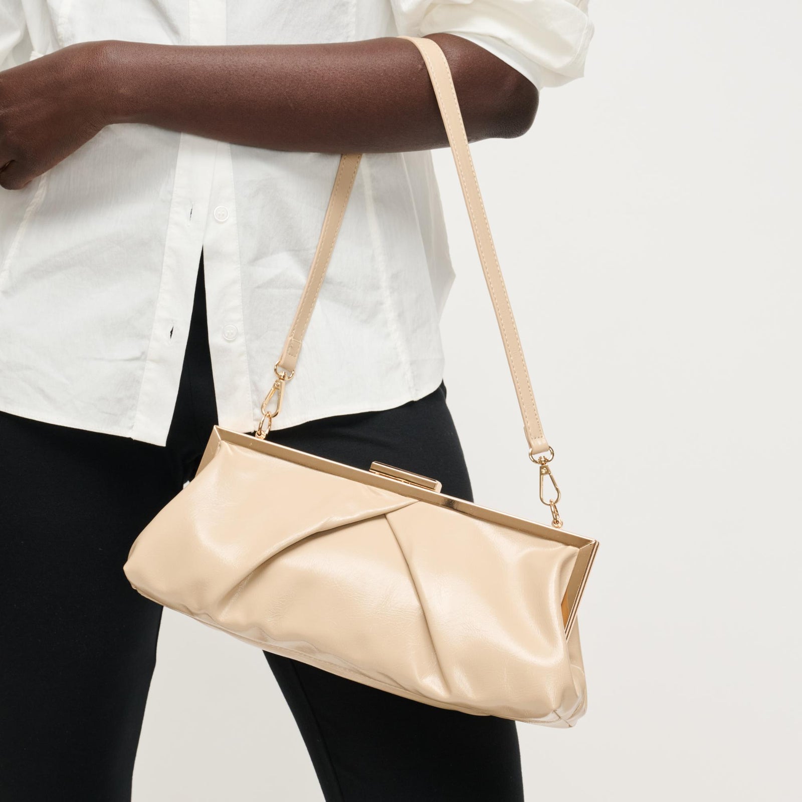Woman wearing Black Urban Expressions Scottie Crossbody 840504207969 View 1 | Black