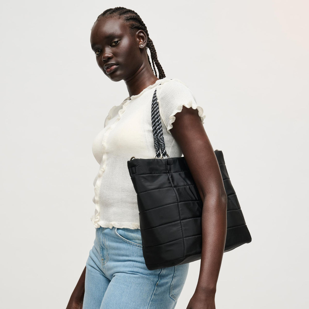 Woman wearing Black Urban Expressions Lyla Tote 840504206122 View 4 | Black